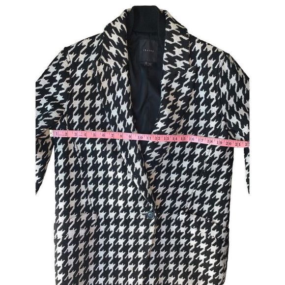 THEORY - Picture 13 of 14